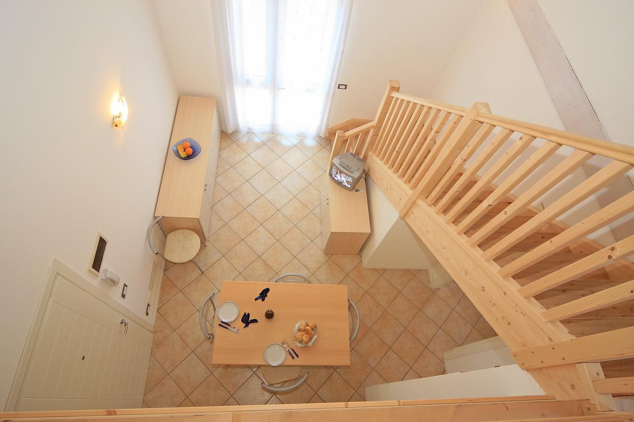 קאורלה Residence Stefania מראה חיצוני תמונה