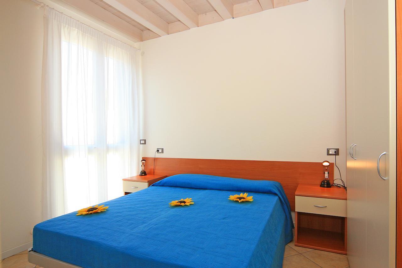 קאורלה Residence Stefania חדר תמונה
